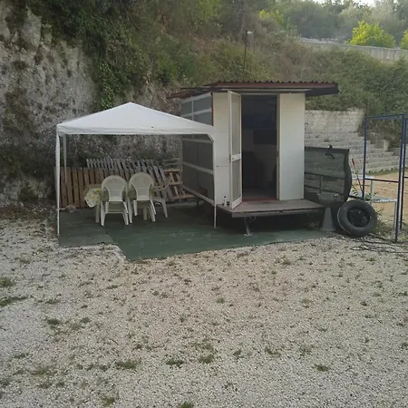 Casetta La Grotta Campsite